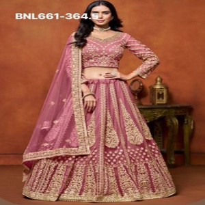 ชุดแต่งงานดีไซน์เนอร์ล่าสุด ผ้าเน็ตปักลาย พร้อมเลเฮนกา-โจลี และผ้าคลุมไหล่ คอลเลคชั่นจากซัพพลายเออร์ในอินเดีย แฟชั่นสำหรับผู้หญิง - Product Image 1