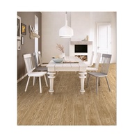 Taille personnalisée Épaisseur Finition mate Carreaux de porcelaine aspect bois Carreaux de sol en céramique en bois de style rustique moderne pour intérieurs