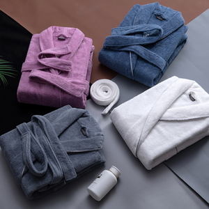 Ensemble de peignoirs pour couple en coton gris 100% de qualité supérieure, vente en gros à prix avantageux, Nesta Sports - Product Image 3