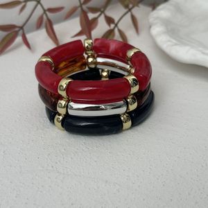 Bracelet en résine de qualité supérieure avec une beauté artistique distinctive, bijoux élégants pour femmes et jeunes passionnées de mode - Product Image 1