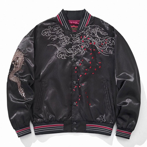 Veste Sukajan en satin respirant et durable de haute qualité, col montant, logo frontal, motifs artistiques traditionnels pour un usage décontracté - Product Image 1