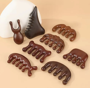 Peigne à dents larges en bois, peigne de massage du cuir chevelu, peigne en bois antistatique pour hommes et femmes, massage du cuir chevelu - Product Image 5
