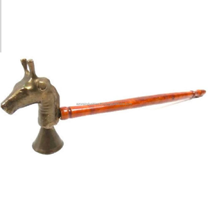Azora Industries Ensemble d'accessoires pour bougies avec poignée en métal design tête de cheval chic - Product Image 2