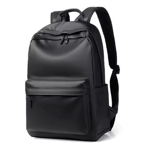 Mochila de Cuero Vacuno Genuino para Hombre, Bolsa de Cuero de Lujo de Alta Calidad, para Uso Diario, Viajes y Actividades al Aire Libre, con Logotipo Personalizado - Product Image 1