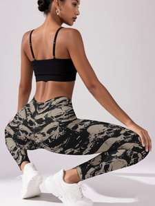 Leggings extensibles longs pour femmes avec tissu doux au toucher et mouvements fluides - Product Image 6