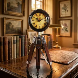Horloge de bureau en bois de style victorien, forme circulaire, fonctionne à piles, mouvement électronique silencieux, affichage à aiguilles, design traditionnel - Product Image 4
