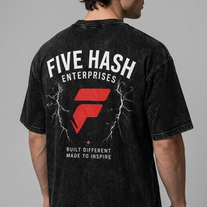 T-shirt confortable pour homme, doté d'un tissu respirant, d'une coupe décontractée et d'une durabilité longue durée, idéal pour les styles de vie décontractés et actifs. - Product Image 5