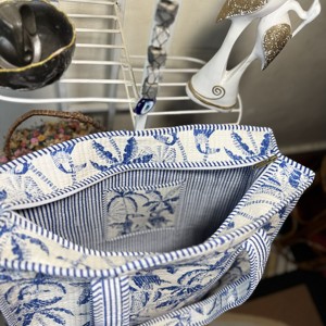 Sac fourre-tout matelassé en coton, imprimé floral vintage, réversible, pour la plage, le shopping, sac à bandoulière avec fermeture éclair, pour les voyages et l'usage quotidien - Product Image 4