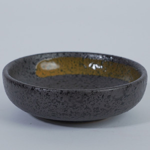 Plato de Cerámica con Esmalte Reactivo Negro Ámbar de 7.5x2.5cm para Salsas, para Restaurantes y Hoteles, Vajilla Japonesa, para Servir Salsa de Soya y Vinagre - Product Image 3