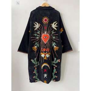 Chemise de nuit en velours Suzani faite à la main, best-seller, brodée, couleur personnalisée, élégante, de haute qualité, respirante, douce, textile ouzbek - Product Image 5