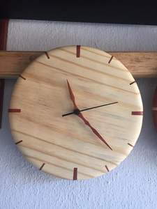 นาฬิกาแขวนผนังไม้ควอตซ์สไตล์วินเทจแบบเรียบง่าย ตกแต่งสไตล์อาร์ตเดโค ทำจากไม้เนื้อแข็งขนาดใหญ่ กันน้ำ เหมาะสำหรับห้องนั่งเล่น - Product Image 5