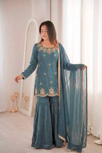 Accessori di Abbigliamento Etnico, Set Sharara con Top in Seta Fendy con Paillettes e Decorazioni in Diamanti (<span class=keywords><strong>AHI</strong></span> 3166) - Product Image 4