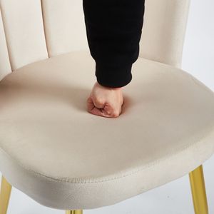 Set di 2 Sedie da Pranzo Moderne Bianche con Schienale in Velluto Confortevole e Gambe in Tubo di Ferro Color Oro per Sala da Pranzo - Product Image 4