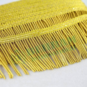Vente en gros BEHRAM INTERNATIONAL – Franges décoratives métalliques dorées sur mesure OEM, bordure tressée à pompons pour vêtements et textiles de maison - Product Image 4