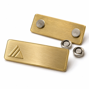 Placa de Identificación Metálica Personalizada para Empleados, Logotipo Grabado, Uniforme, Fabricante OEM - Product Image 2