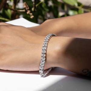 Pulsera de Oro Blanco con Diamantes, Corte Brillante Redondo, Color D, Natural, Certificado GIA, Joyería Clásica para Mujer, para Boda - Product Image 4
