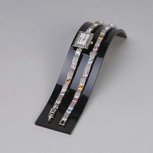 2025 nouveau modèle élégant unique bijoux Bracelet affichage montre support conception différente porte-Bracelet - Product Image 1
