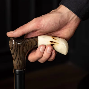 Canne de marche haut de gamme avec poignée en corne pour personnes âgées, support personnalisé, par le fabricant de pointe - Product Image 1