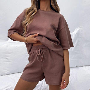 Conjunto Casual de Dos Piezas para Mujer, Primavera, Nuevo, Corte Regular, Camiseta y Pantalones Cortos, Tejido de Punto Grueso, para Gimnasio - Product Image 3