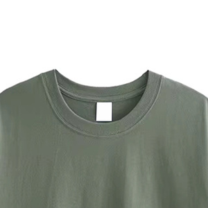 T-shirt pour homme en coton 100% vert olive, manches courtes, col rond, coupe classique, couleur unie, tricot velours, design personnalisé, écologique - Product Image 4