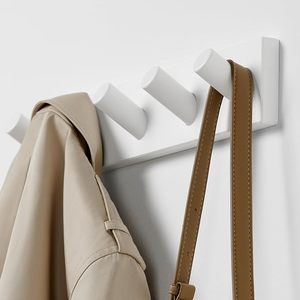 Perchero de Pared Moderno Blanco de Madera con 5 Ganchos - Solución de Almacenamiento Duradera, Impermeable y Ecológica - Product Image 1