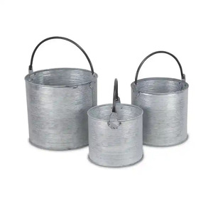 Juego de cubos de metal galvanizado rústico para macetas de jardín, macetas duraderas para flores de exterior e interior, macetas hechas a mano. - Product Image 4