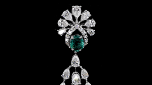Luxury Long <b>Emerald</b> Pear Cut 14K Gold Diamond Chandelier <b>Drop</b> <b>Earrings</b> Women Bridal Statement High End Wedding Party Jewelry - Product Image 4