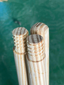 Manche en bois de pin naturel léger, poli et lisse en PVC, avec pointe filetée de rechange pour outils de nettoyage domestique – Meilleure vente - Product Image 3