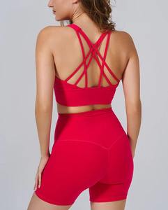 Ensemble court personnalisé pour femme : Soutien-gorge de sport et short de yoga à taille croisée – Ensemble 2 pièces pour femme - Product Image 6