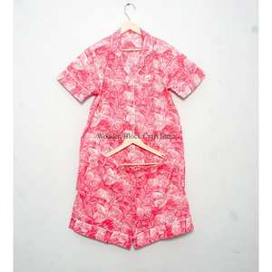 Conjunto de pijama de algodón 100% hecho a mano en India, transpirable, estampado a mano, estilo vintage, ropa de dormir corta para mujer. - Product Image 6