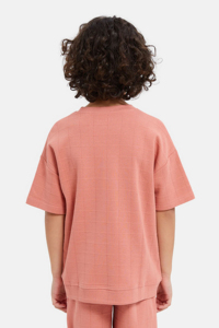 Camiseta infantil personalizada de alta calidad, informal, con hombros caídos, de verano, 100% algodón, teñida lisa, de corte holgado para niños. - Product Image 2