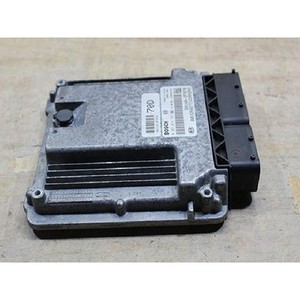 ECUs y Módulos de Computación Usados para Carnaval 391002F070 - Product Image 2