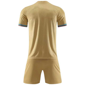 Uniforme de Fútbol Personalizado con Gráficos Impresos por Transferencia de Calor Resistentes a la Decoloración, 100% Poliéster Transpirable, Sublimación Personalizada - Product Image 4