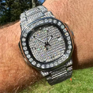 Montre en quartz Moissanite Imperial Ice out Crown pour hommes, montre de style diamant de qualité supérieure, montre élégante à l'aspect diamant - Product Image 1