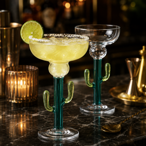 Verres à cocktail transparents en borosilicate faits à la main de 220 ml, sans plomb, coupe Martini, verres à margarita, verrerie de bar réutilisable en gros - Product Image 6