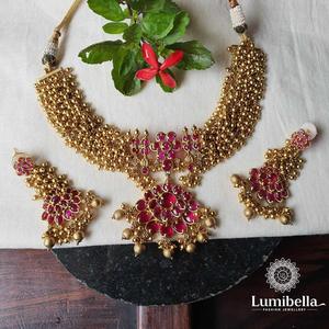 Fashion Jewelry Set Golden Balls Short Set - Product Image 1