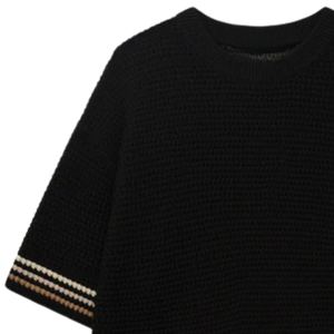 T-shirt en tricot crocheté pour homme, manches courtes, texture côtelée, poignets rayés, style décontracté d'été, style streetwear, vente en gros, fournisseur d'usine OEM - Product Image 3