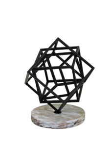 Escultura Moderna de Metal de Aluminio con Diseño Geométrico Abstracto sobre Base de Madera Envejecida - Adorno Artístico Contemporáneo de Cubo de Alambre para Decoración de Escritorio - Product Image 2