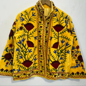 Chaqueta de Invierno para Mujer, Ecológica, Transpirable, de Algodón Acolchado, Estilo Kantha Sanganeri Jaipuri, Estampado Floral, Blanca, Largo Regular - Product Image 1