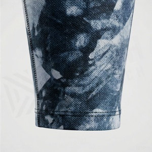 Conjunto de yoga de 2 piezas para mujer, top corto con espalda cruzada, leggings de cintura alta y largo completo, estampado de mármol azul - Product Image 6