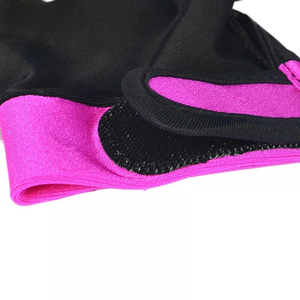 Gants de billard en gros pour entreprises B2B |   Étiquette de marque gaufrée de précision Performance |   Directement de l'usine - Product Image 6