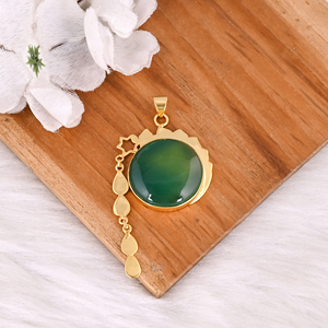 Pendentif en onyx vert naturel en laiton, bijoux en pierres précieuses, style élégant de designer - Product Image 5