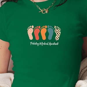 Podiatry Medical Assistant Camiseta corta de moda para mujer - Product Image 3