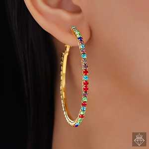 PRAO Dos pares de pendientes colgantes y aros de cristal multicolor - Product Image 6