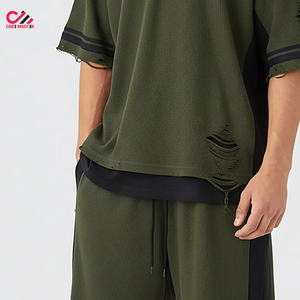 ชุดเซ็ตฤดูร้อนแบบสั้นพิมพ์ลาย DTG ตามสั่ง OEM คุณภาพสูง และชุดเซ็ตสองชิ้น กางเกงขาสั้น ผู้ชาย ผ้าฝ้าย 100% ชุดลำลองฤดูร้อนสำหรับผู้ชาย - Product Image 5