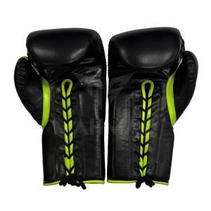 Ensemble d'entraînement de boxe le plus tendance et le plus vendu, noir avec bordure vert lime, comprenant des gants de boxe en cuir à lacets, un casque de protection et une protection inguinale, pour l'extérieur - Product Image 3