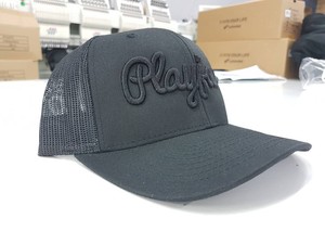 Gorra de Moda Minimalista Personalizada con Diseño Moderno y Limpio, Costuras de Alta Calidad y Fabricación OEM para Marcas Minoristas - Product Image 6