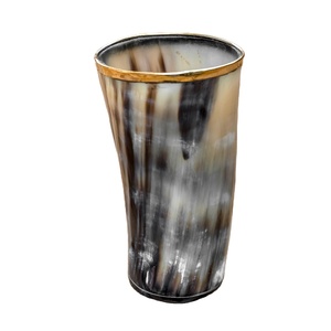 Verre à vin Viking Vintage Best Crafted Ox Horn Viking Drinking Mug Ale Beer Wine Beaker Size by Aaliyan impex - Product Image 1