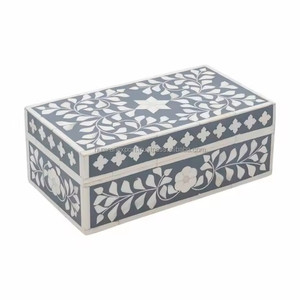 Joyero con incrustaciones de hueso gris ecológico con forma de rectángulo de diseño floral para regalos de mujer y uso doméstico - Product Image 1