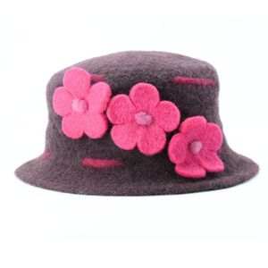 Sombrero de Fieltro de Lana Hecho a Mano para Mujer con Diseño Floral - Product Image 3
